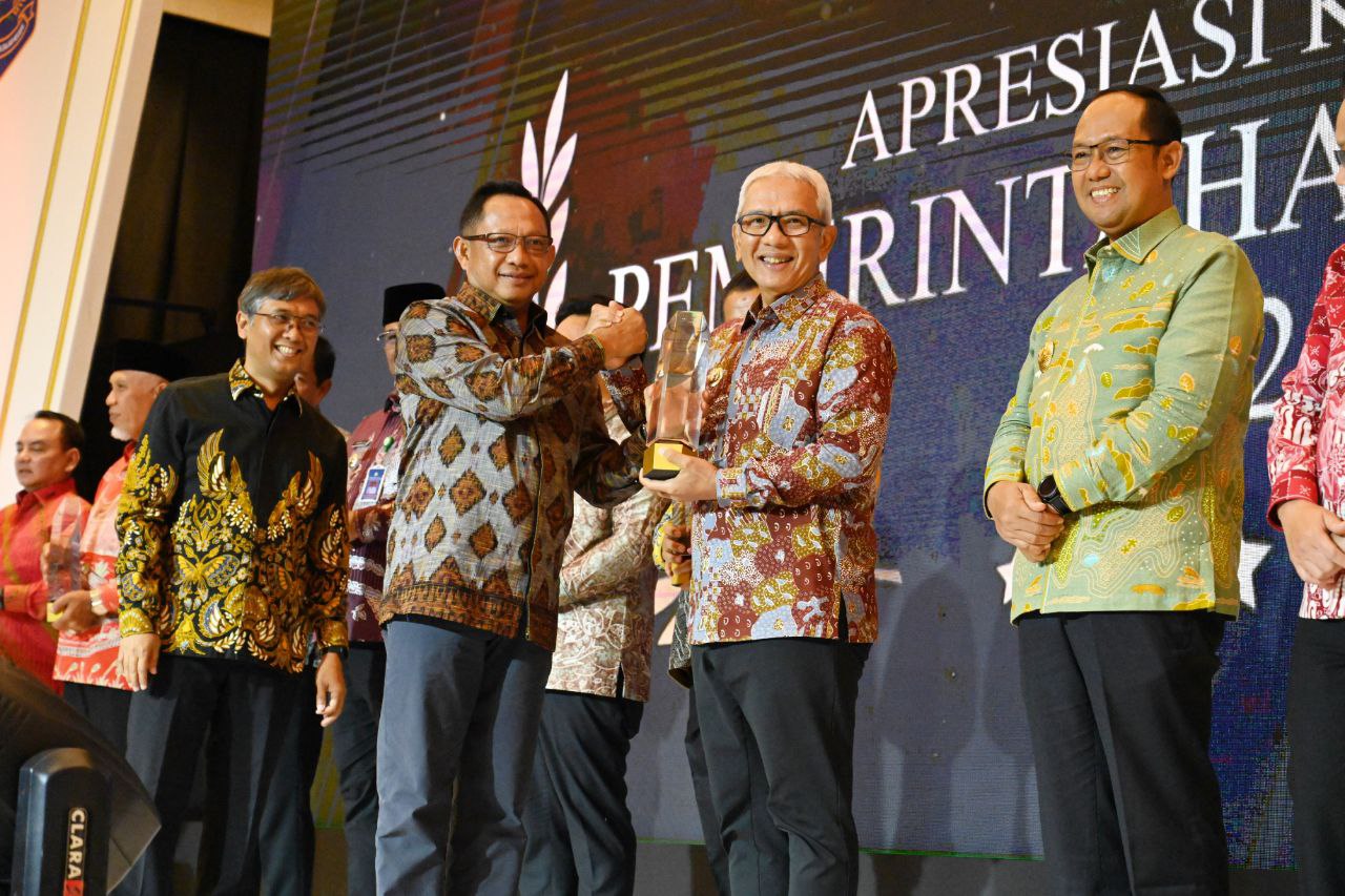 Gorontalo Raih Penghargaan Provinsi Terbaik Meski Fiskal Rendah