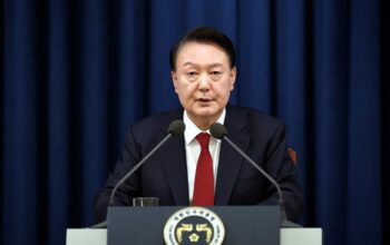 Presiden Korea Selatan Yoon Akan Batalkan Darurat Militer
