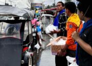 Mapala Mohuyula UMGO Berbagi Takjil , Berbagai Berkah di Bulan Ramadhan