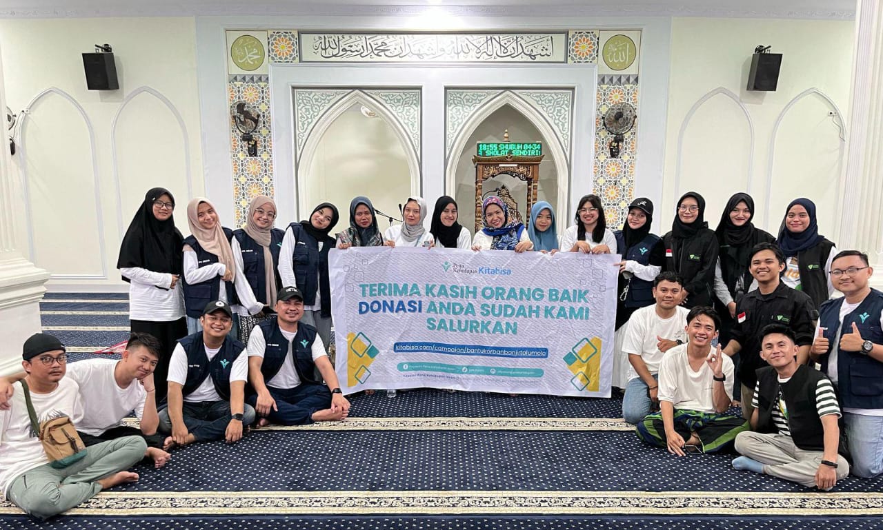 YPK-Insani Distribusikan Bantuan untuk Korban Banjir di Talumolo
