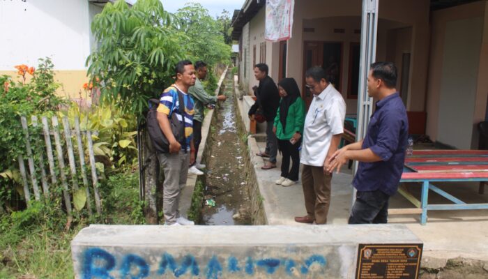 Ridwan Monoarfa Tinjau Drainase di Gorontalo Utara, Warga Minta Solusi Banjir