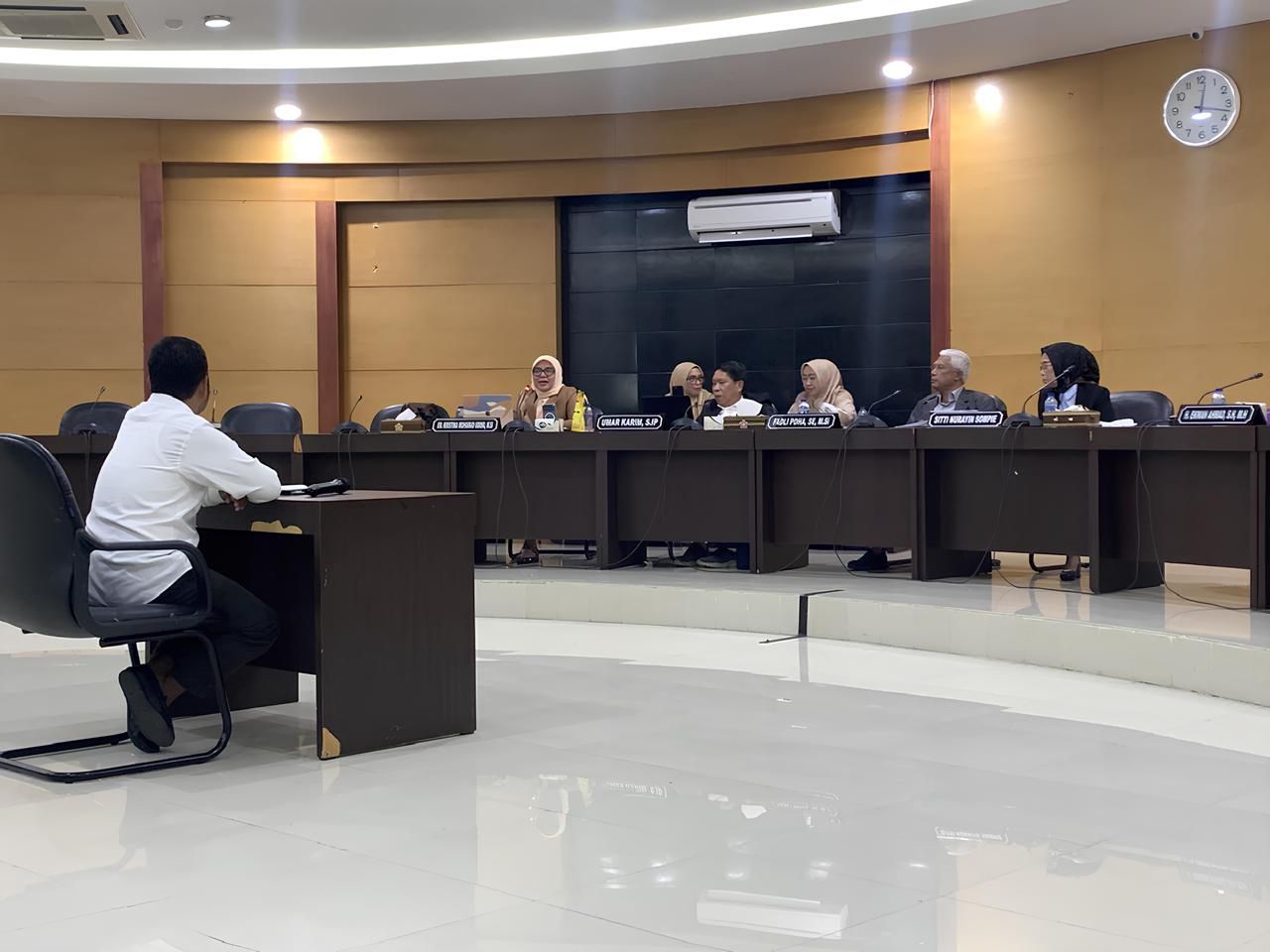 Komisi I DPRD Gorontalo Gelar Fit and Proper Test Calon Komisioner KPID Periode 2026–2029