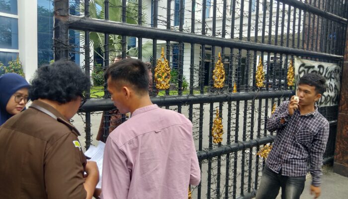 Mahasiswa Desak Kejati Bongkar Dugaan Mafia Proyek Meubelair Disdik Sumut, Soroti Oknum AS dan FG