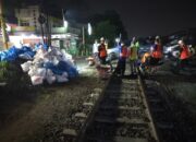 KAI Daop 2 Bandung Jalankan Komitmen Keselamatan Perjalanan KA di Perlintasan Sebidang KAI Daop 2 Bandung Jalankan Komitmen Keselamatan Perjalanan KA di Perlintasan Sebidang
