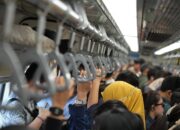Mobilitas Komuter Bekasi–Jakarta Meningkat, LRT Jabodebek Tambah Kapasitas Pagi Hari Mobilitas Komuter Bekasi–Jakarta Meningkat, LRT Jabodebek Tambah Kapasitas Pagi Hari